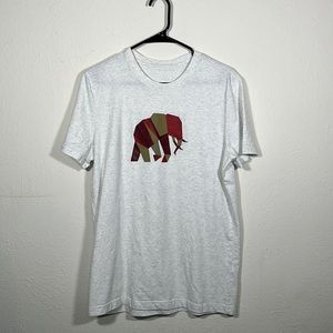 Banana Republic, Large, Grey T-Shirt, Elephant